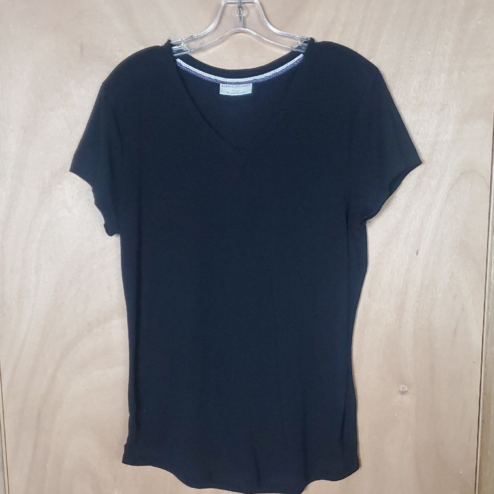 Bobbie Brooks Black Short Sleeve V-Neck Top